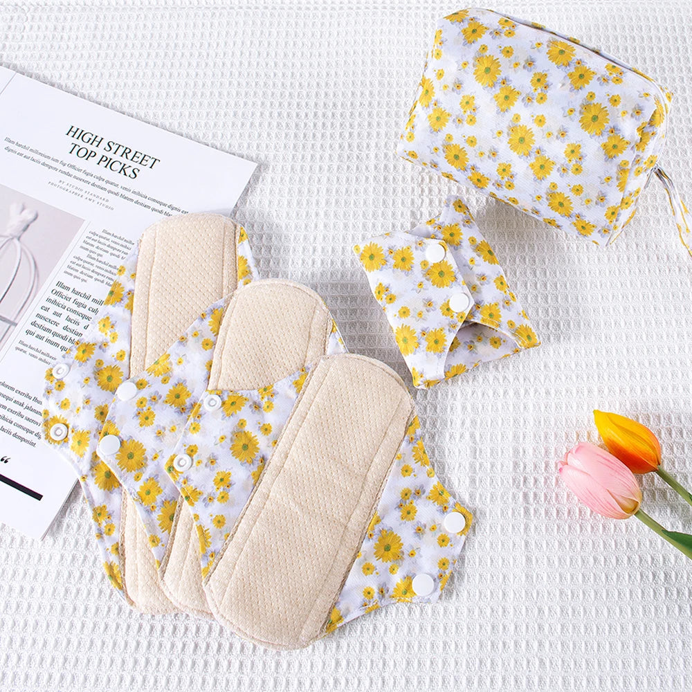 Reusable Sanitary Napkins Soft 4pcs with 1 Mini Wet Bag